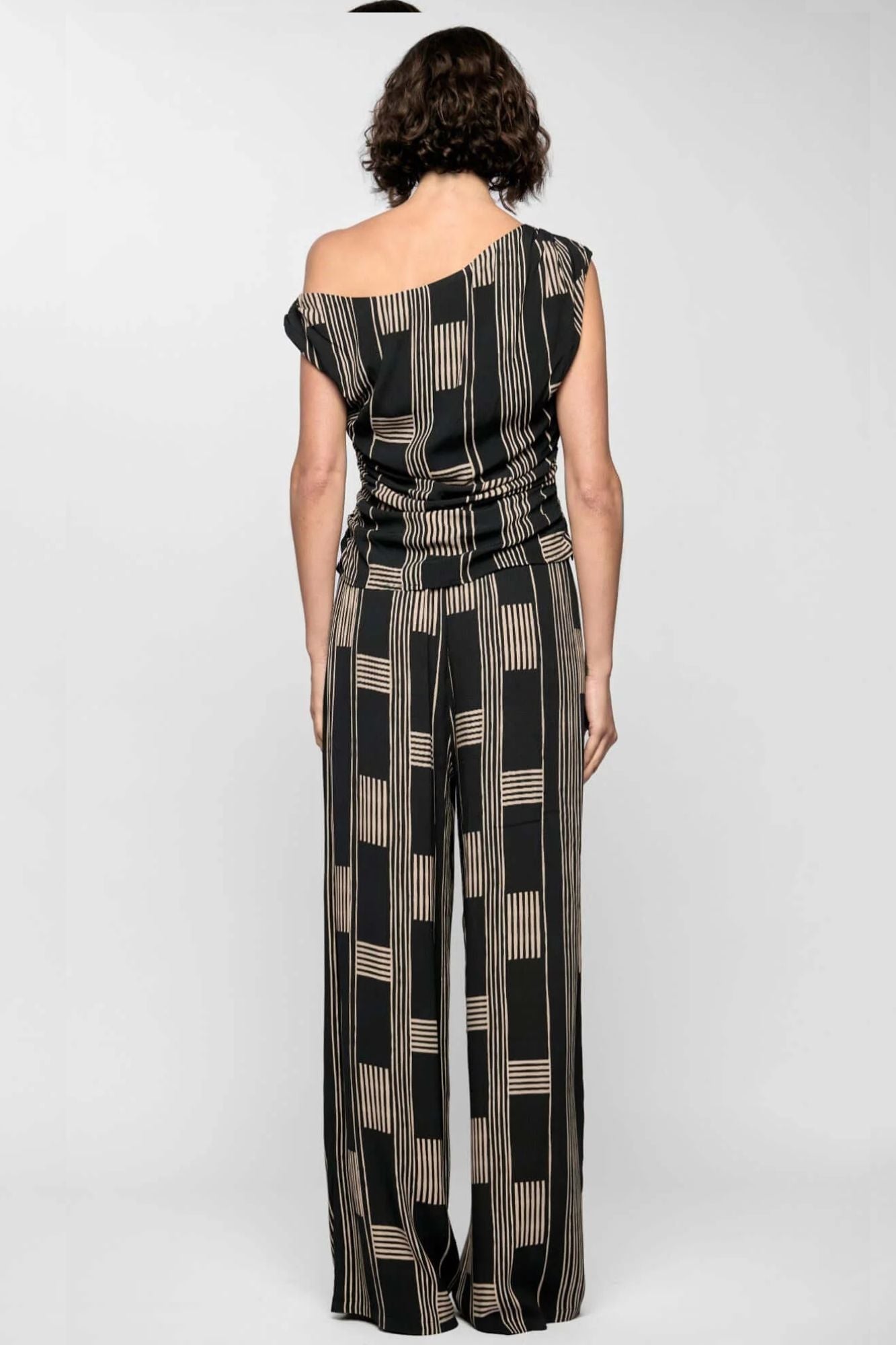 Marina Asymmetrical Top