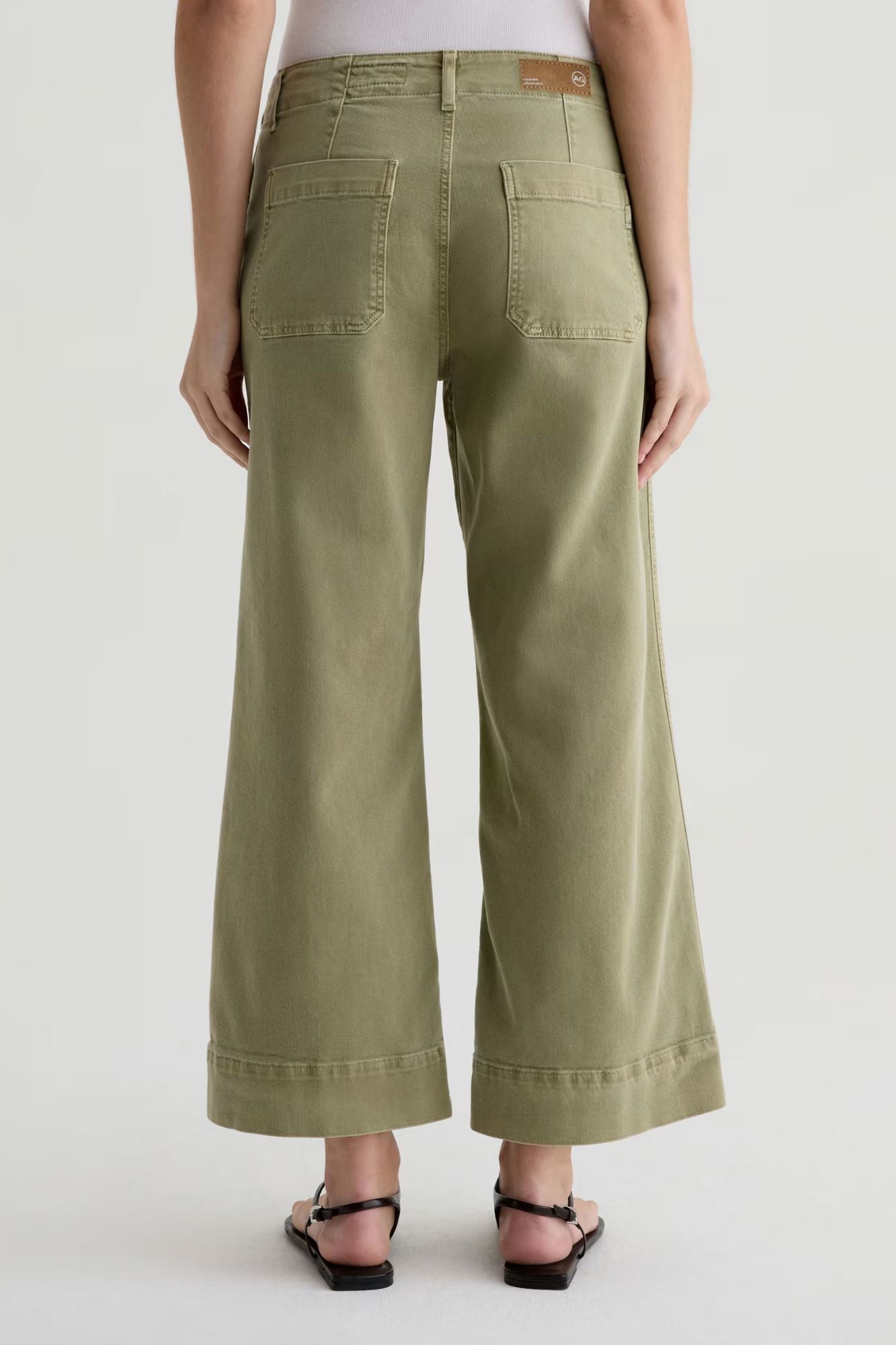 Natasha Mid Rise Crop