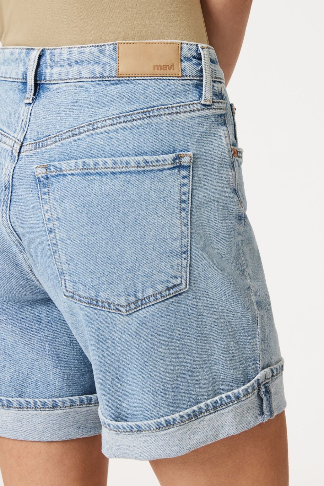 Heidi Long Cuffed Shorts