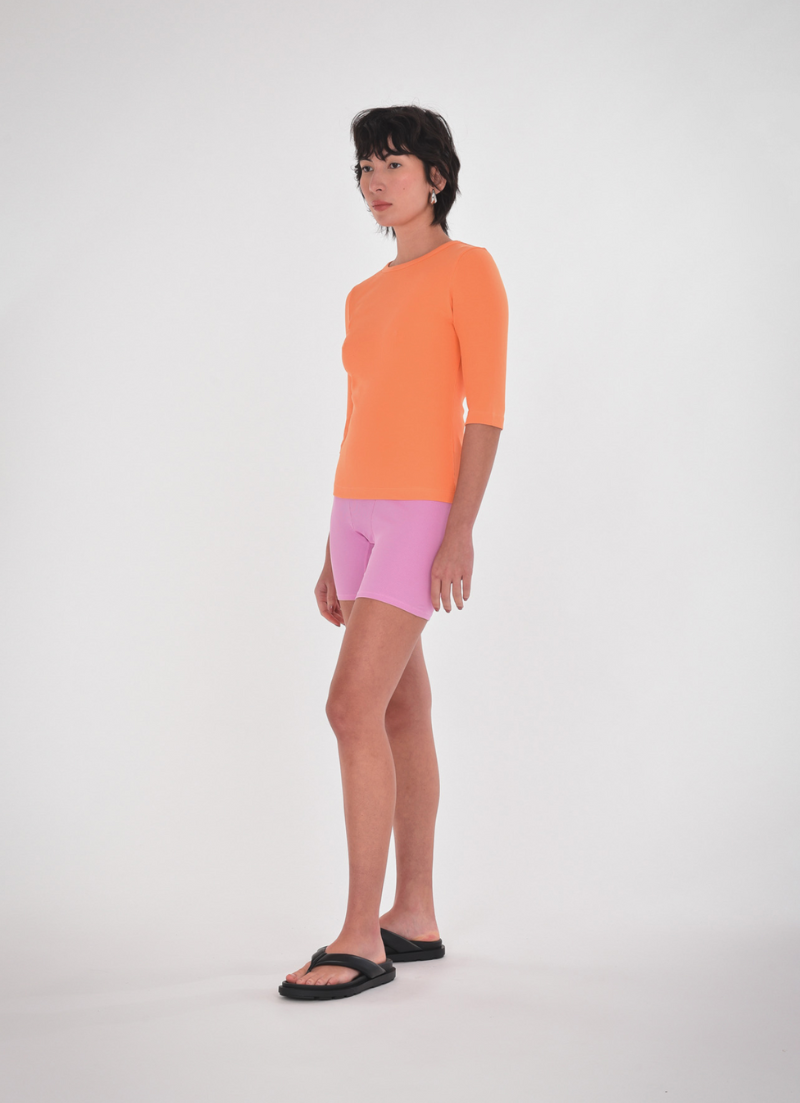 Akari Crush Fitted Tee