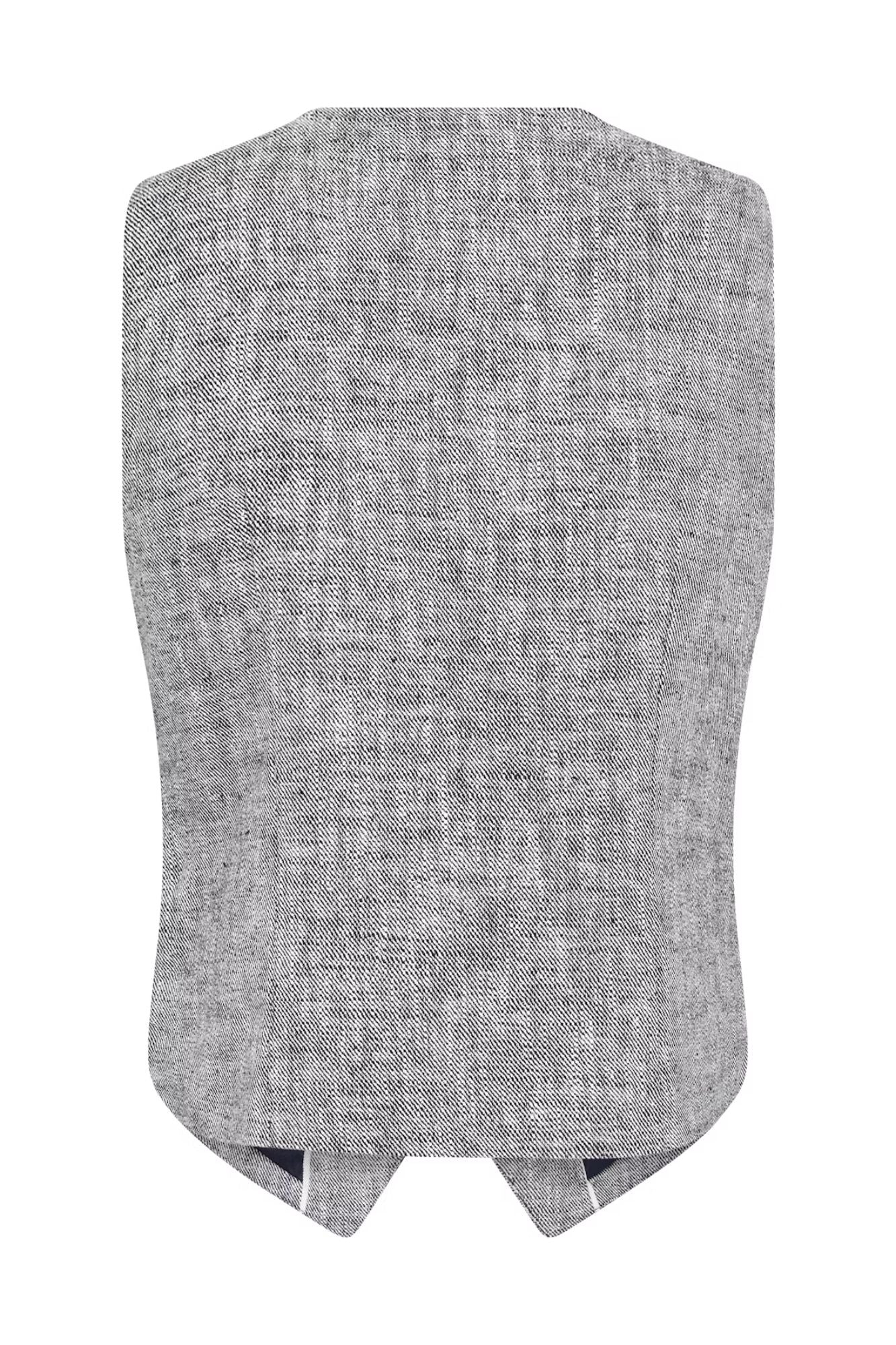 Nadhia Vest