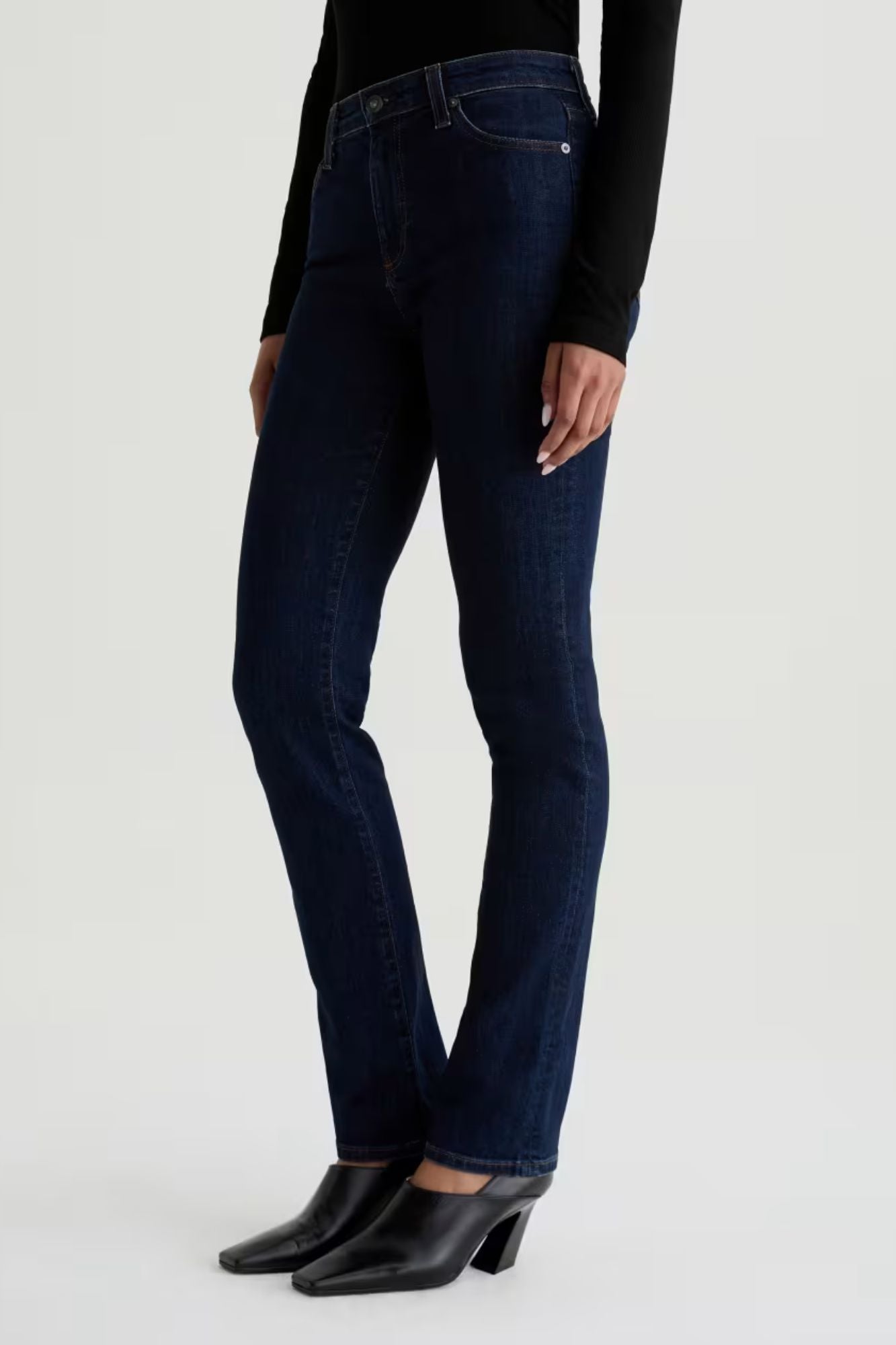 Mari Mid-Rise Slim Straight