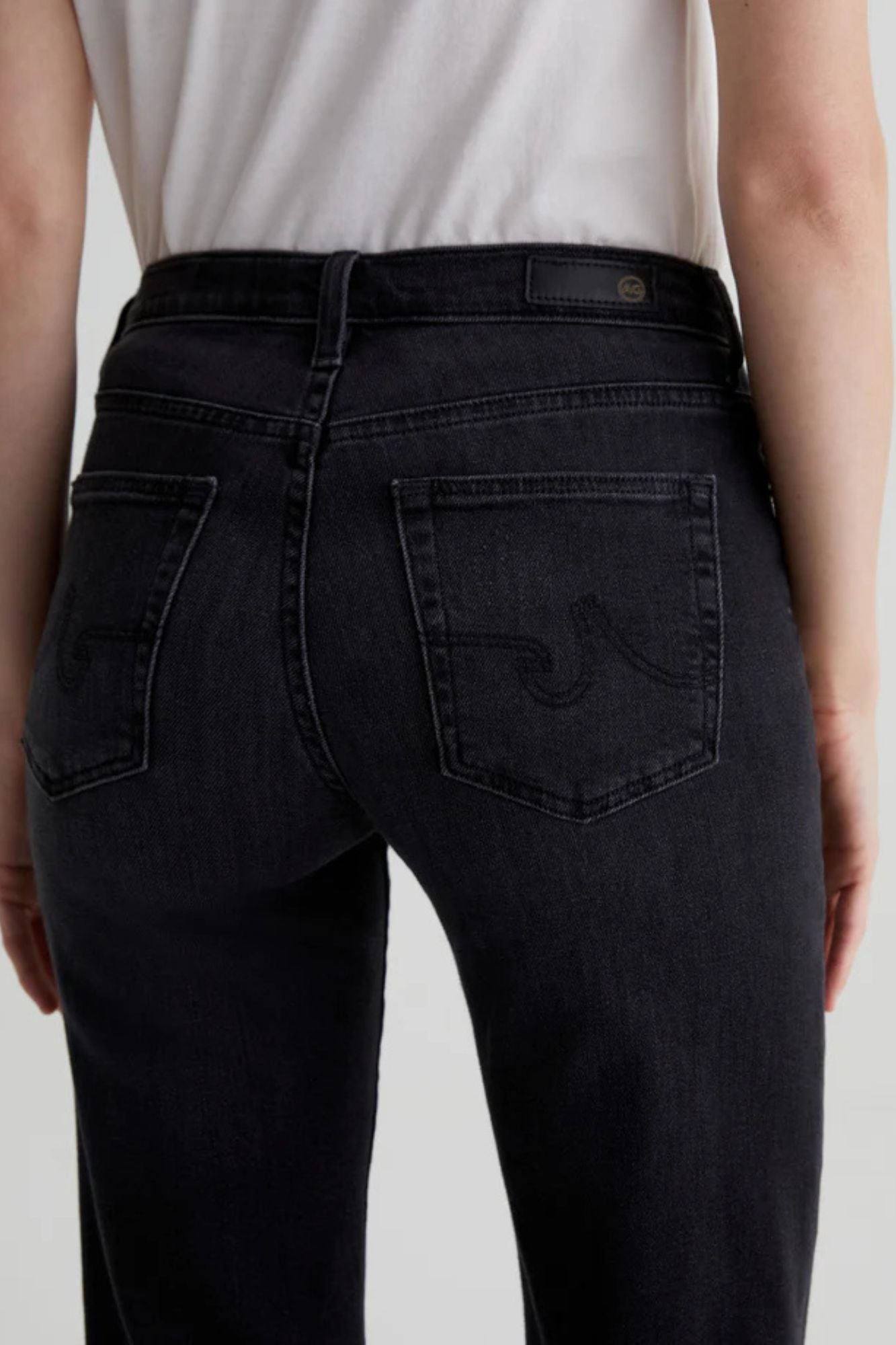 Brinley Mid-Rise Straight