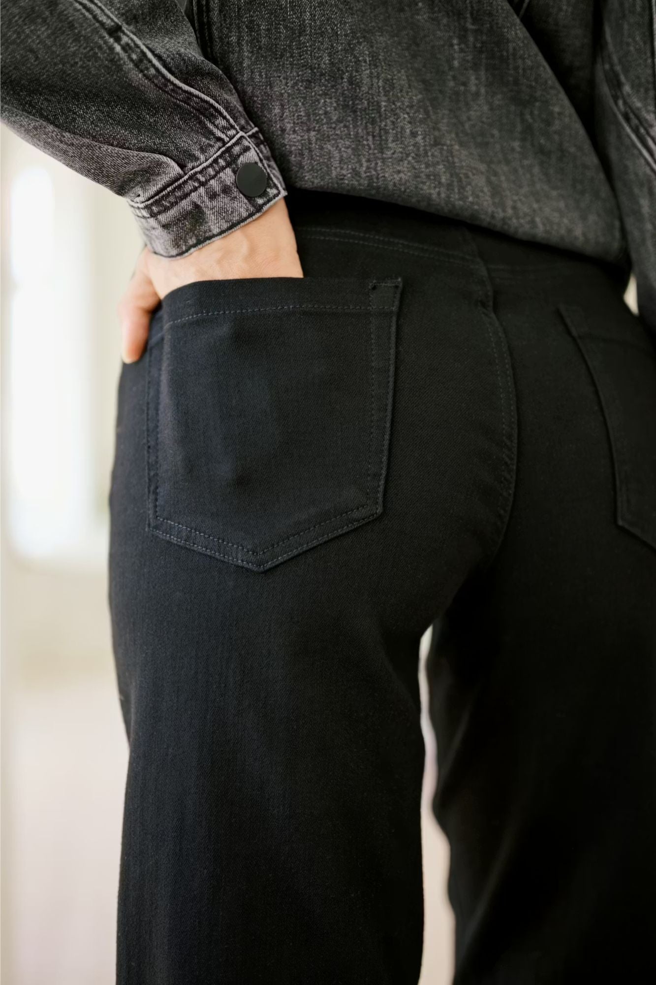 Brook High-Rise Wide Leg Jeans