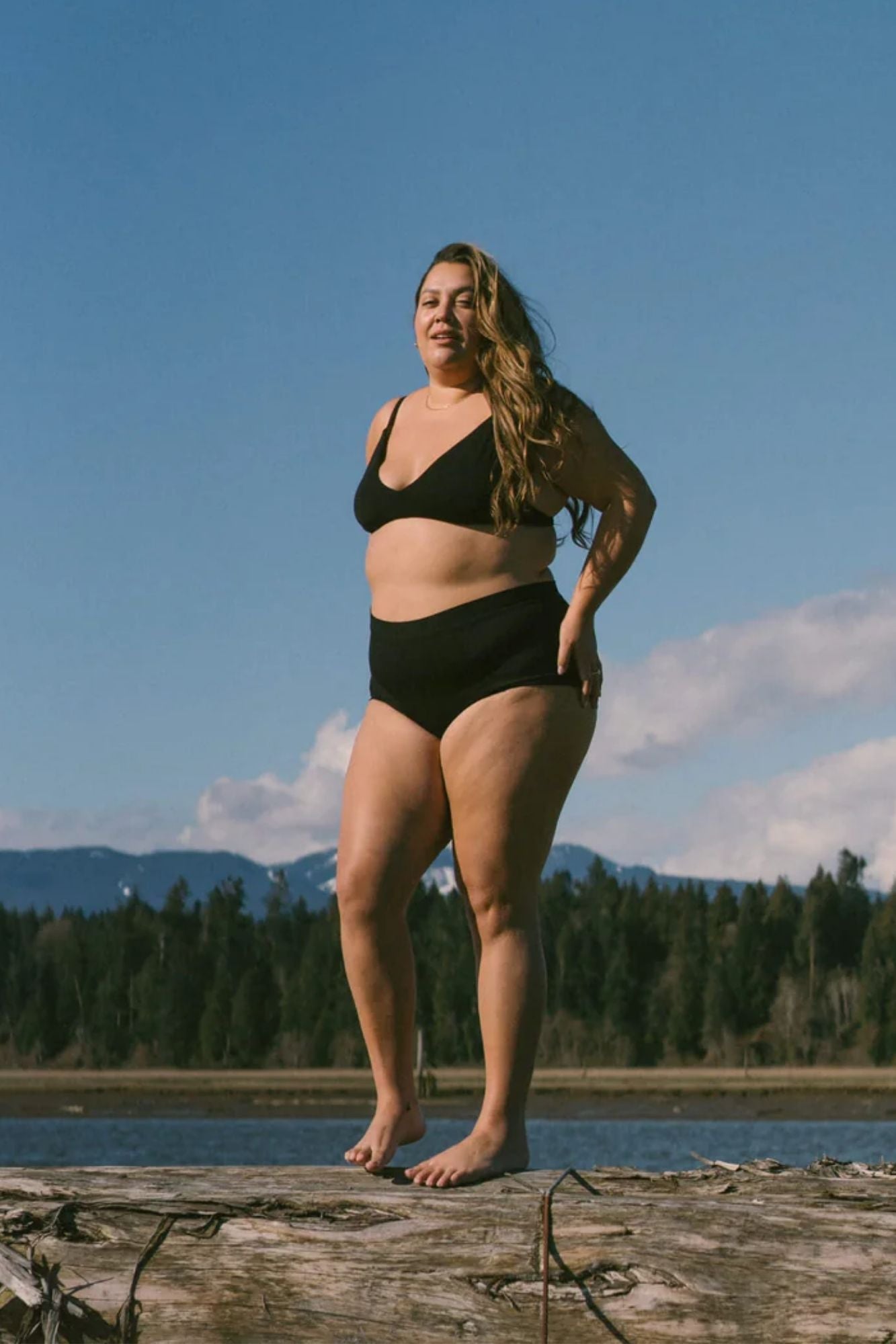 Triangle Mineral Bra | Black