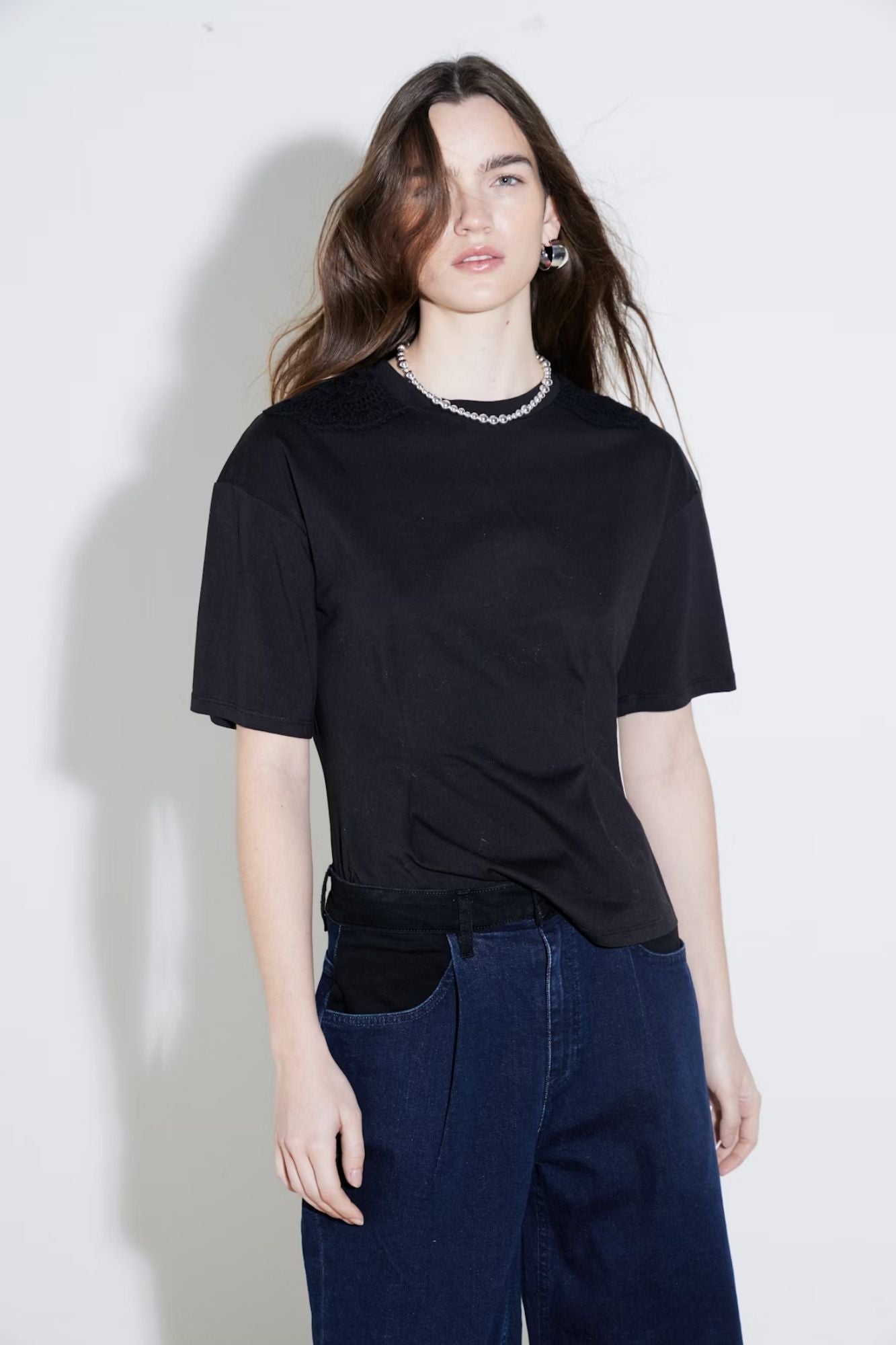 Nabia Tee