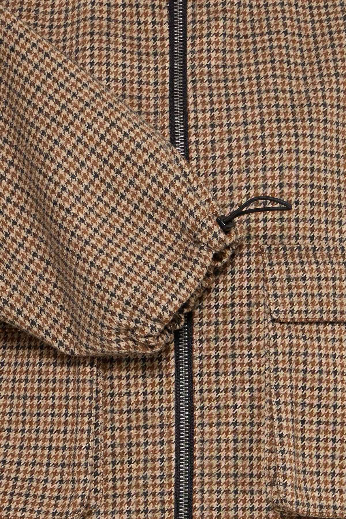 Esolu Jacket