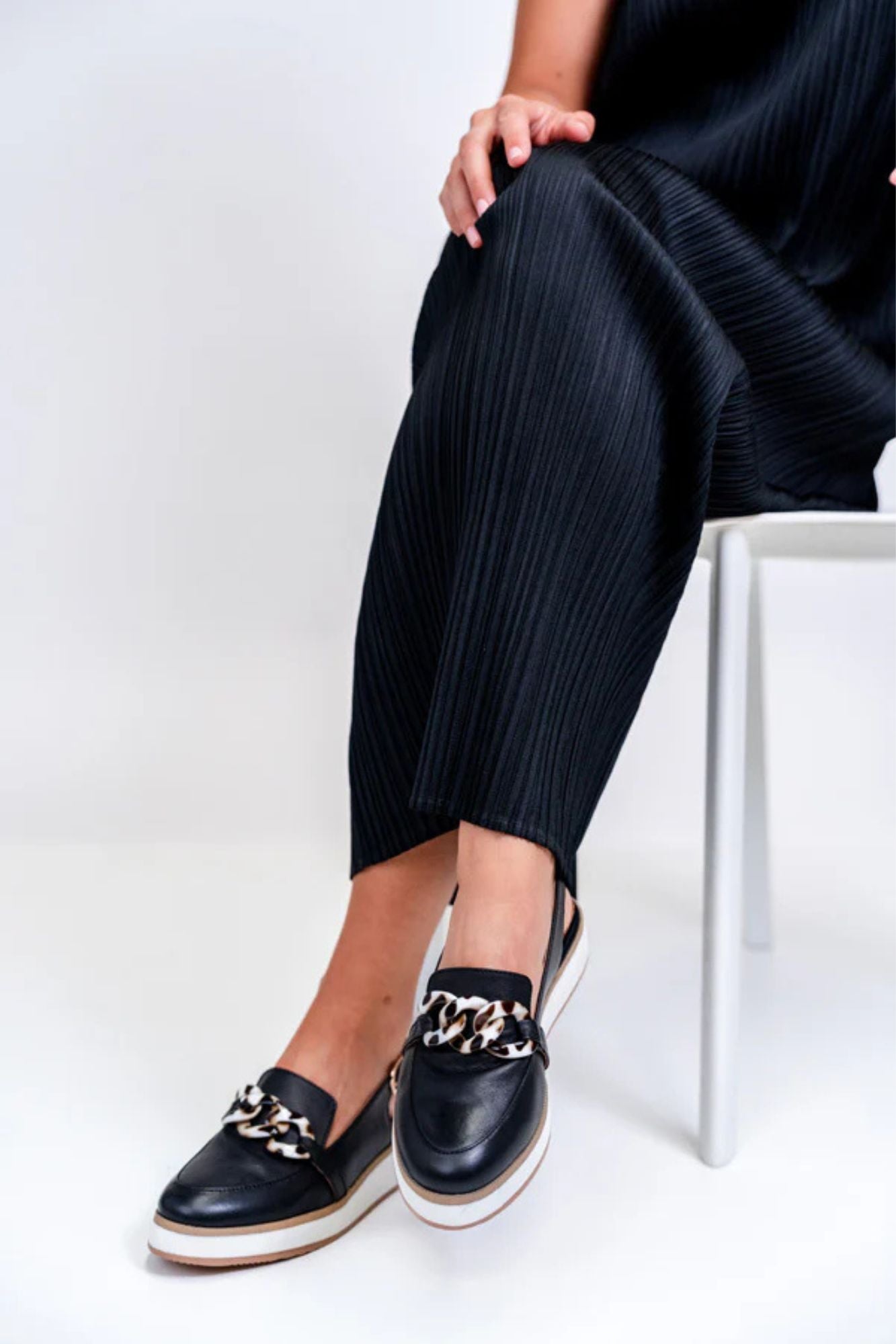 Quivers Closed Toe Sandal