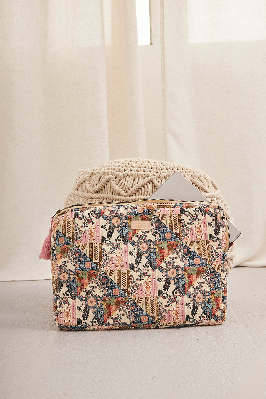 Rupaty Laptop Case