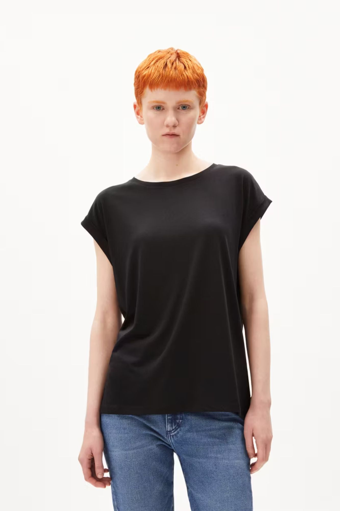 Jilaana T- Shirt