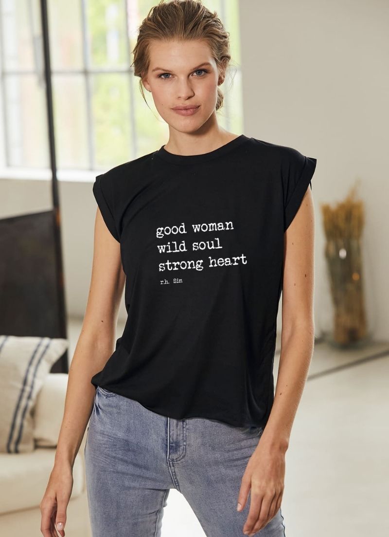 Om &amp; Ah - T-shirt Strong Heart Roll