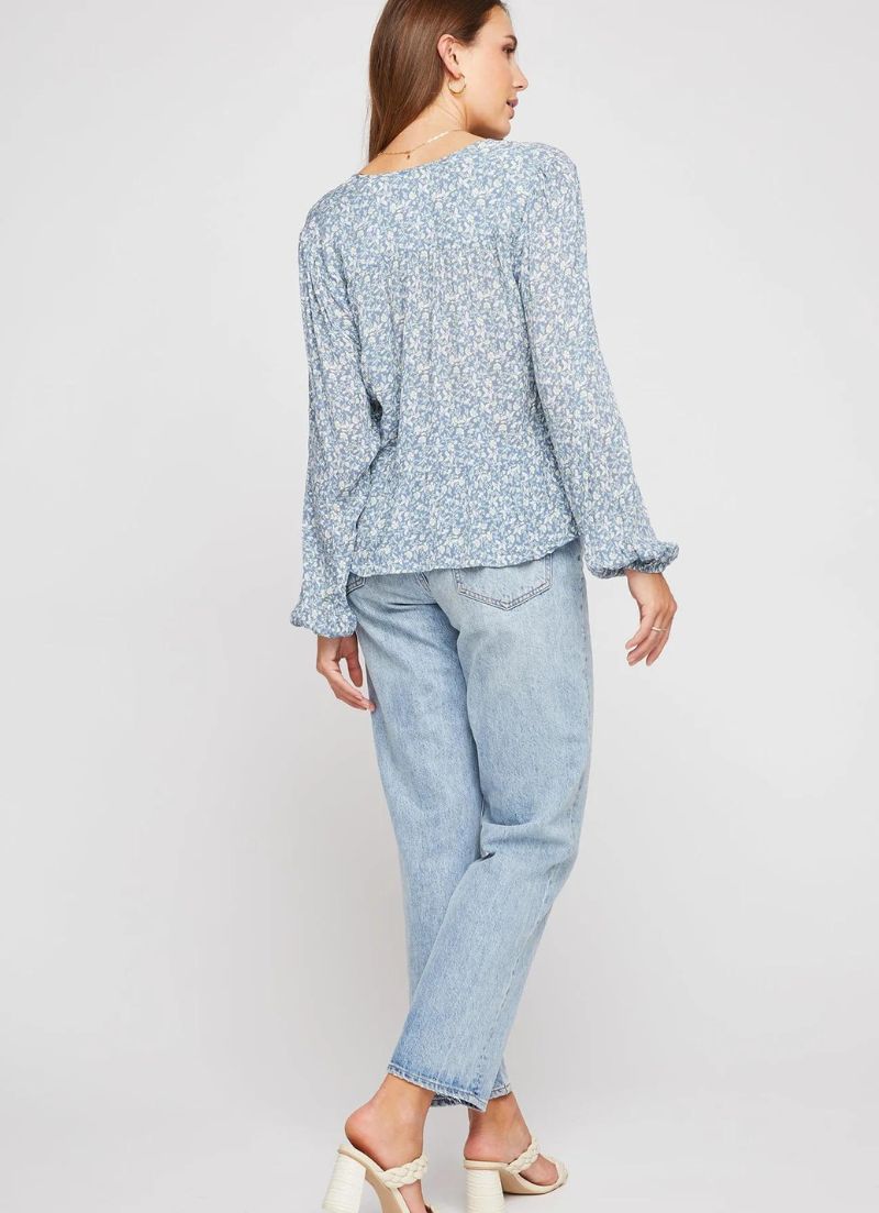 Maddie Top