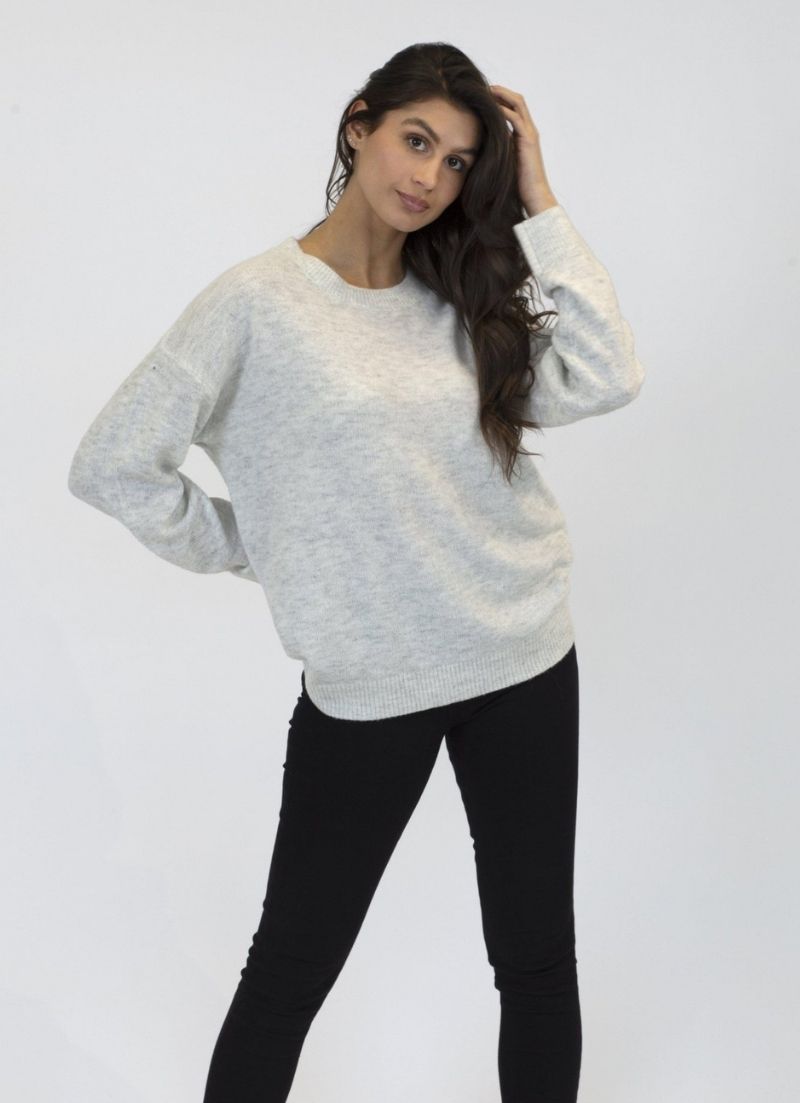 Lyla & Luxe - Alexa Lightweight Sweater