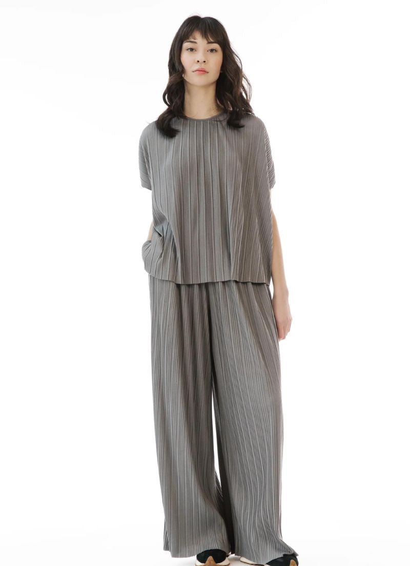 Owen Pleated Top