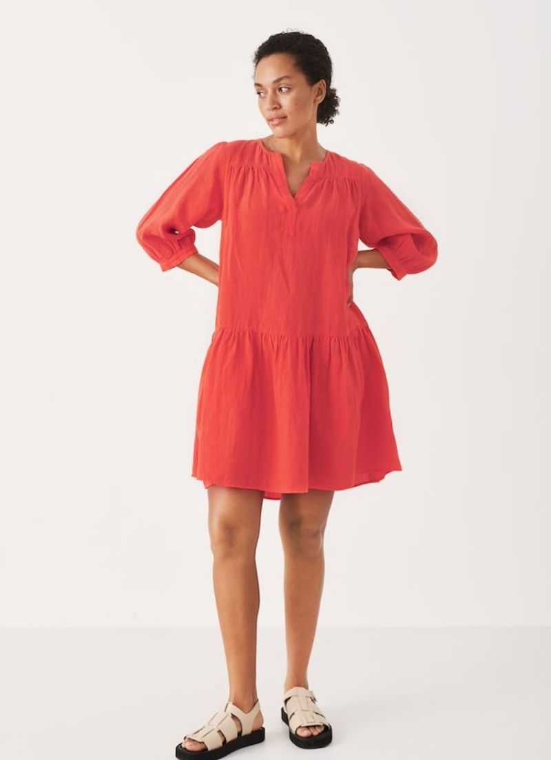 Chanias Dress