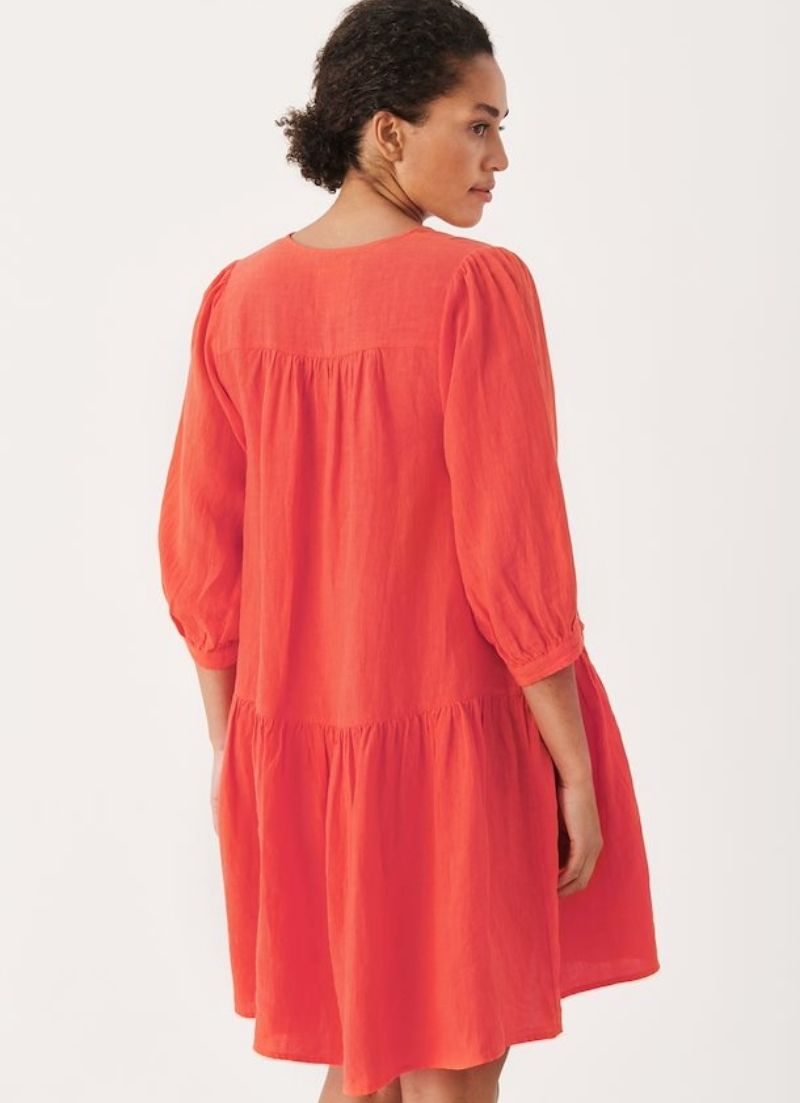 Chanias Dress