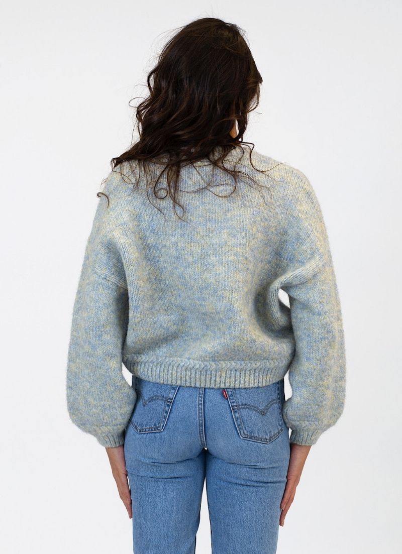 Lyla & Luxe - Bubble Sleeve Sweater