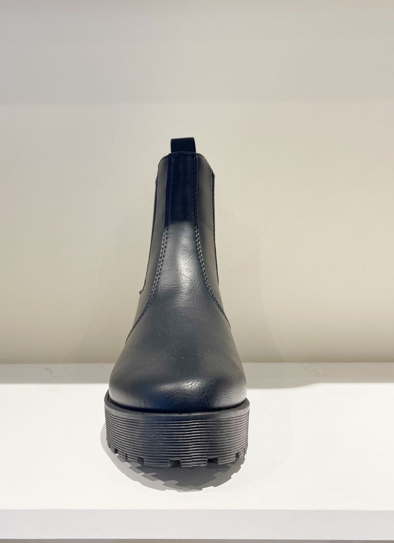 Chelsea Bootie Dirty Laundry Montana Chelsea Lug Boot Black Dirty