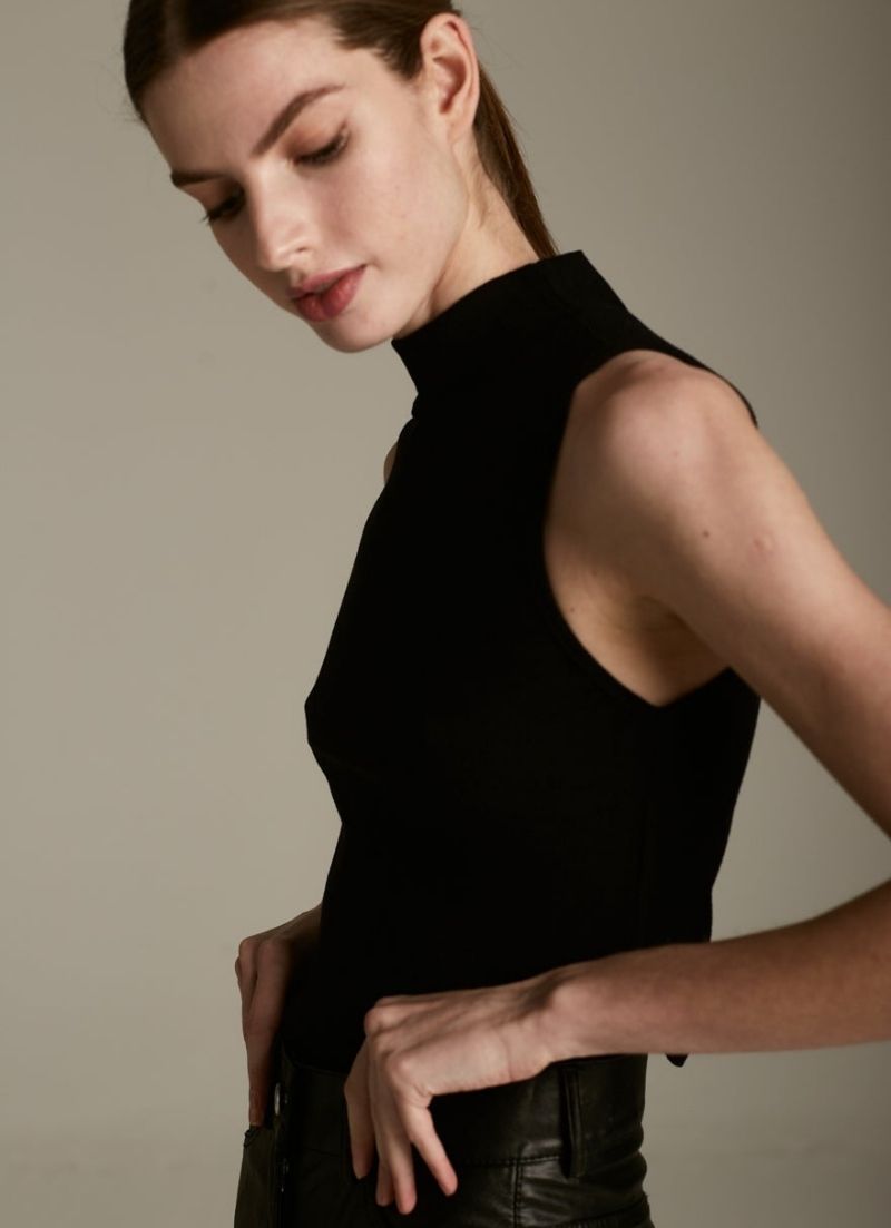 Willa Top