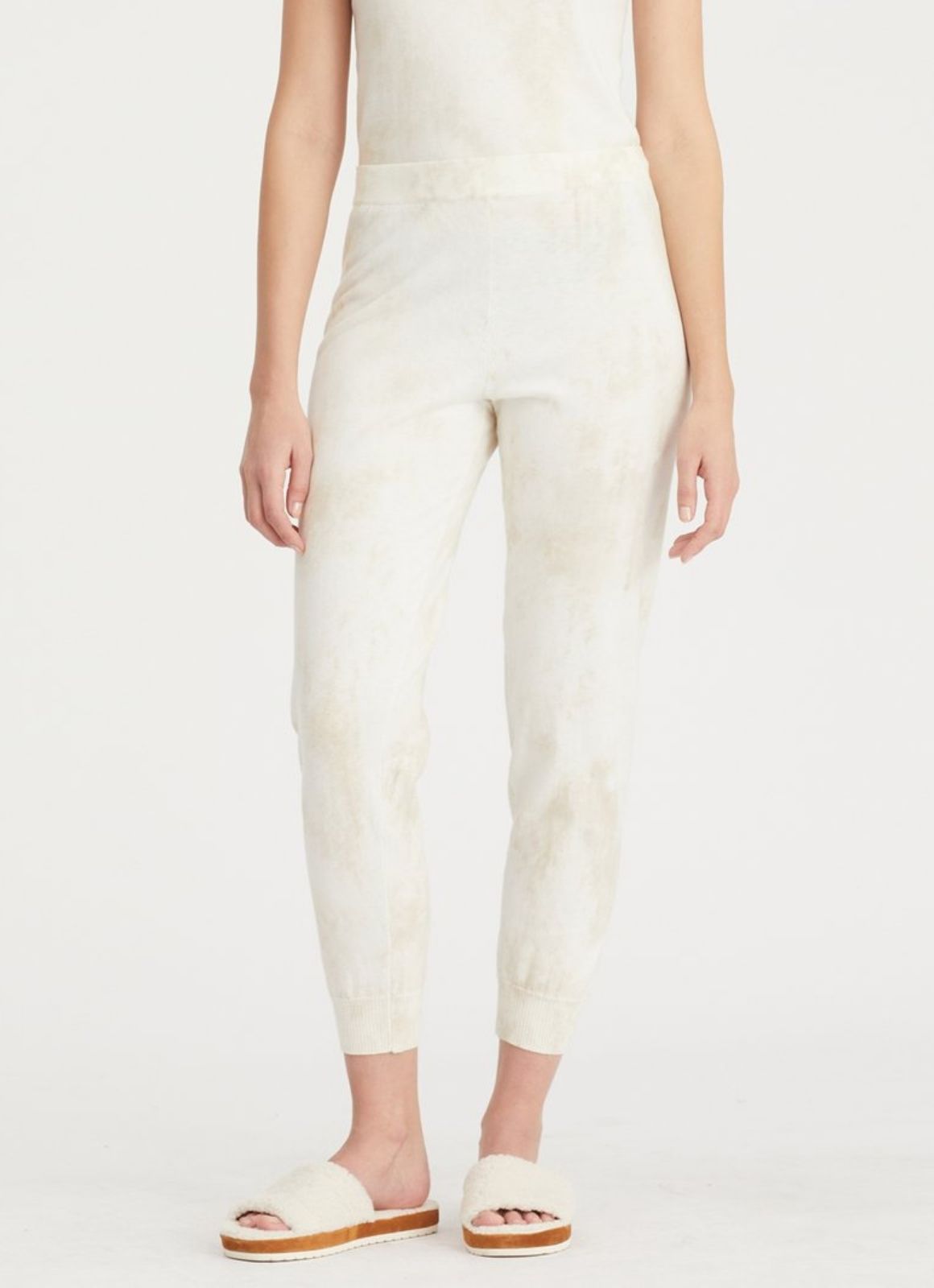 Essential Jogger