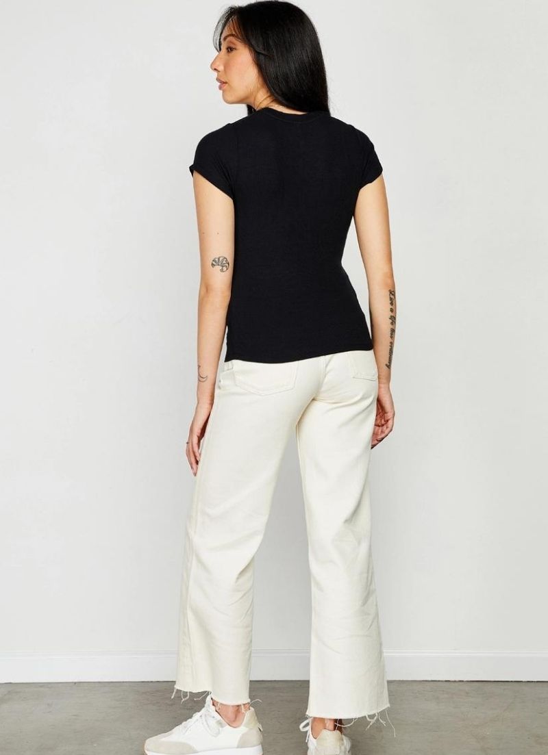 Clara Tee