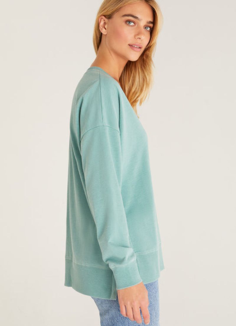 Modern V-Neck Weekender