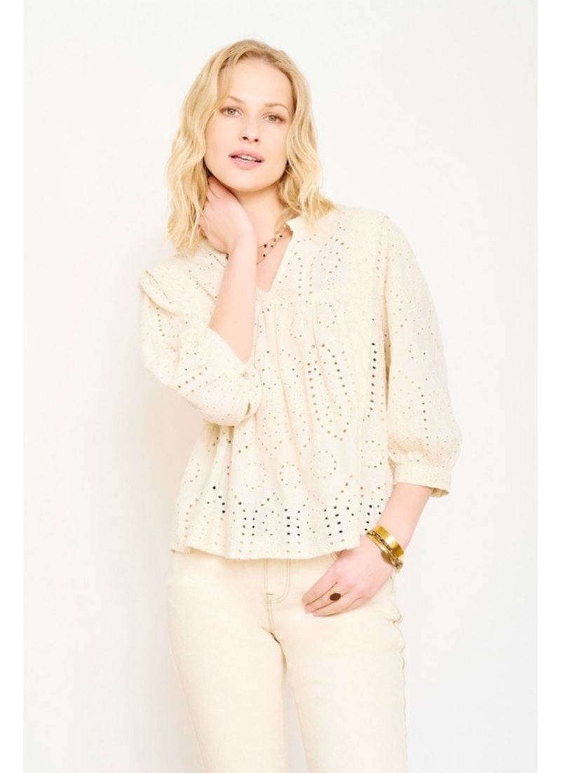 Hantilly Eyelet Blouse