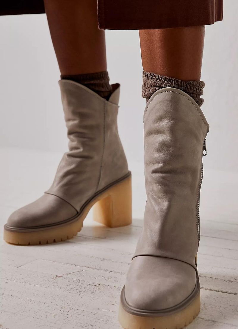 Jack Zip Boot