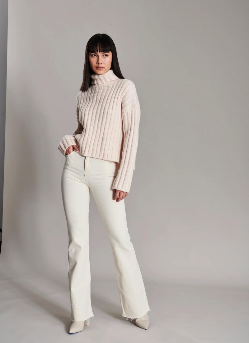 Betsy Turtleneck