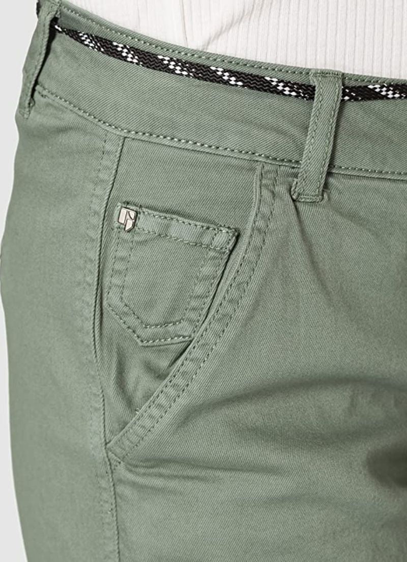 Cuff Shorts Shoelace Belt