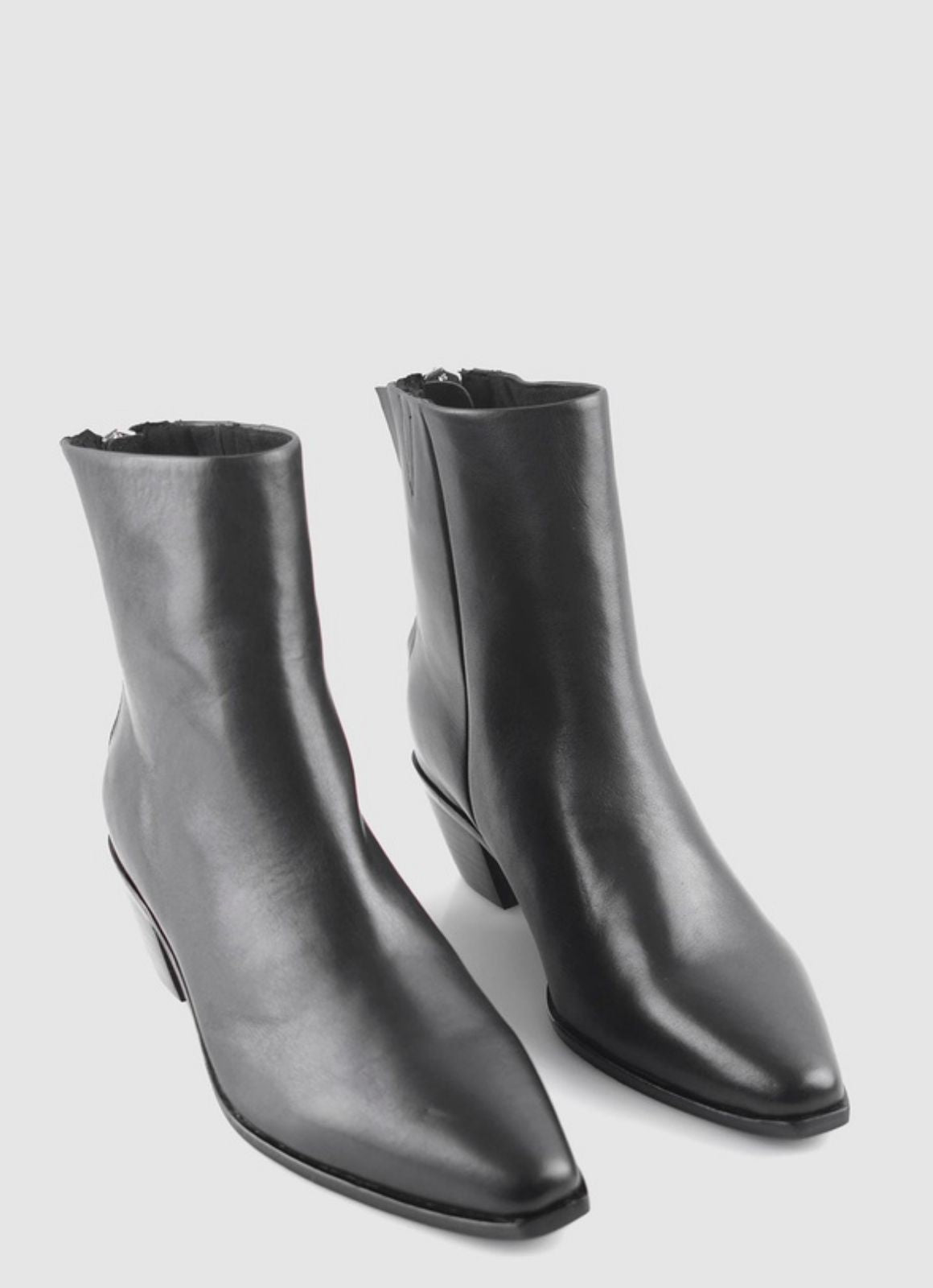 Sol Sana Black Leather Woodie Boot